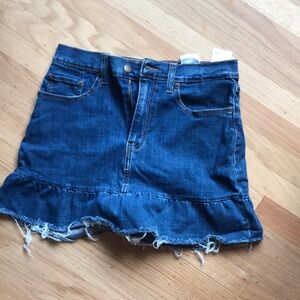 Levi’s Denim Mini Skirt with Frayed Hem